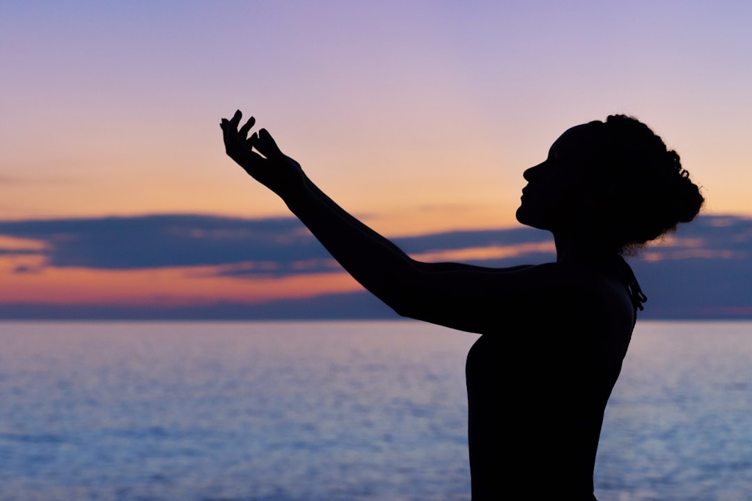 Mindfulness oefeningen thuis: zo breng je meer rust in je dag